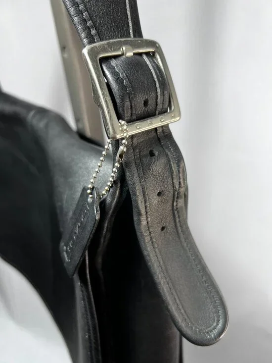 VTG 90's COACH LEGACY 5206 Black Leather Foldover Flap Messenger Briefcase - Picture 2 of 12